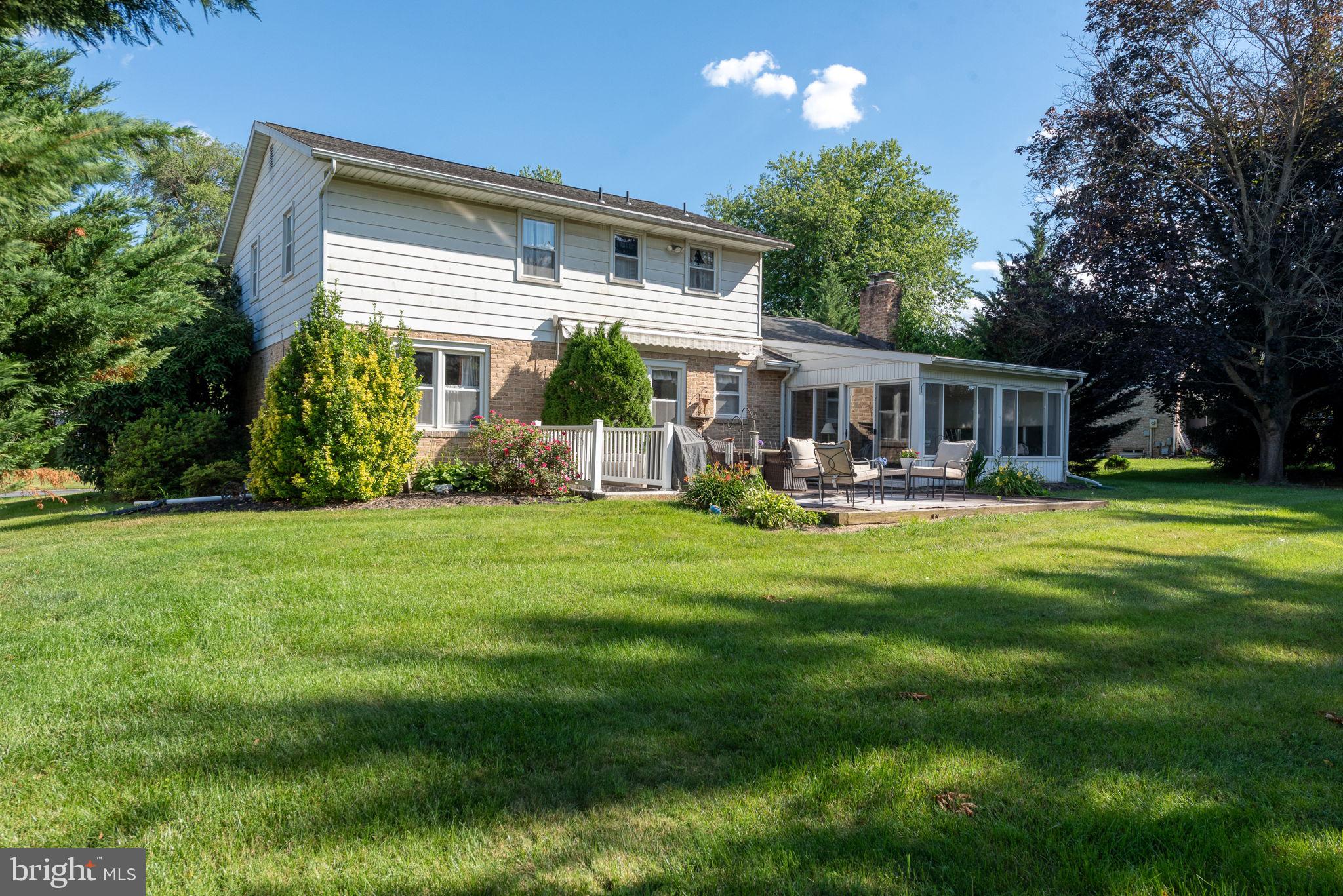 140 Margate Rd, York, PA 17408 photo