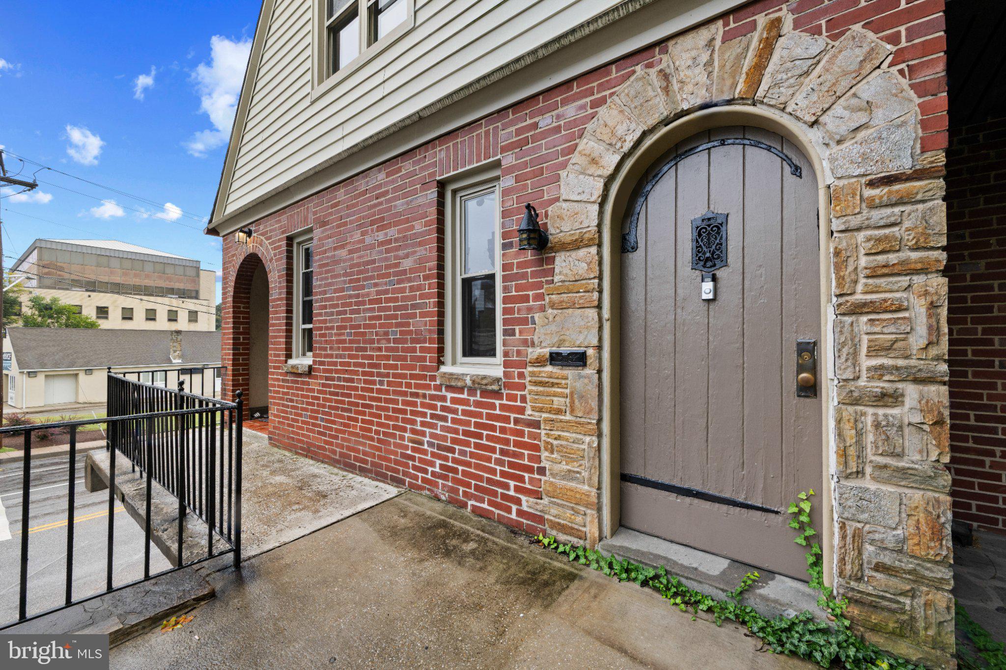 12 York Rd, Baltimore, MD 21204 photo