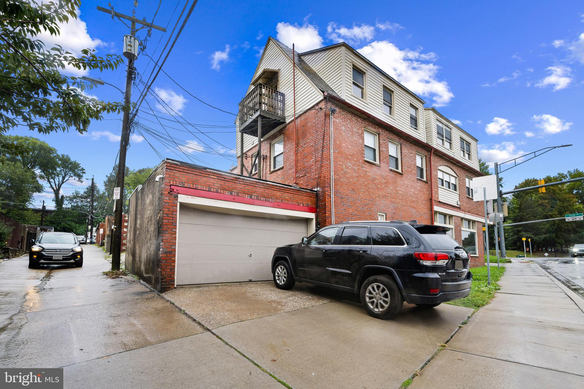 12 York Rd, Baltimore, MD 21204 photo