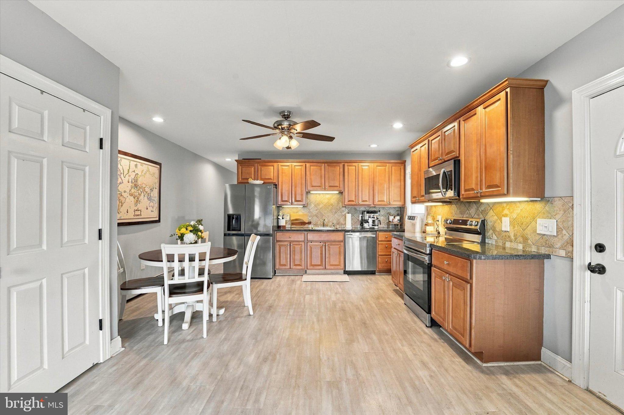 504 Urban Ave, Glenolden, PA 19036 photo
