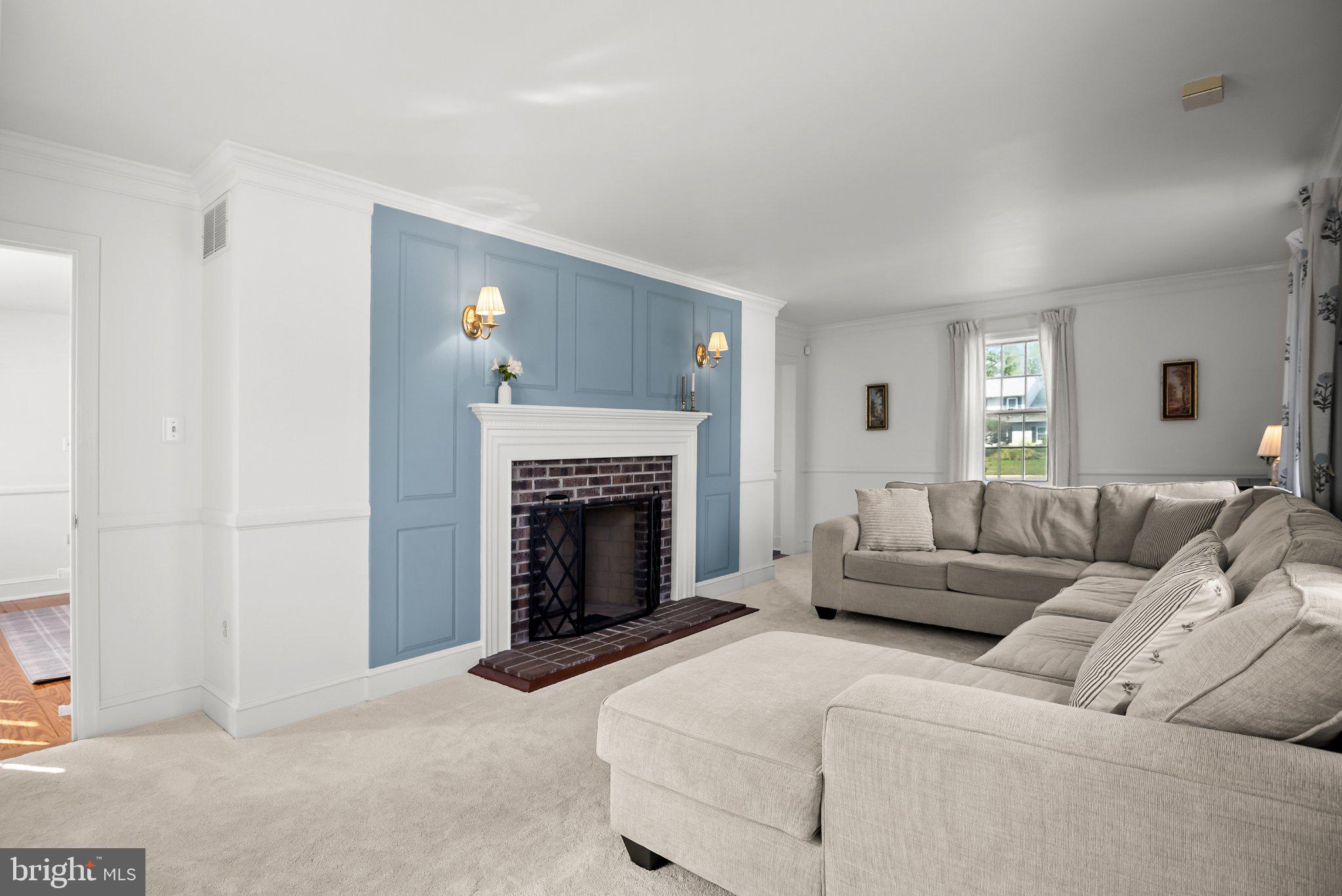 552 Hereford Ln, Mickleton, NJ 08056 photo