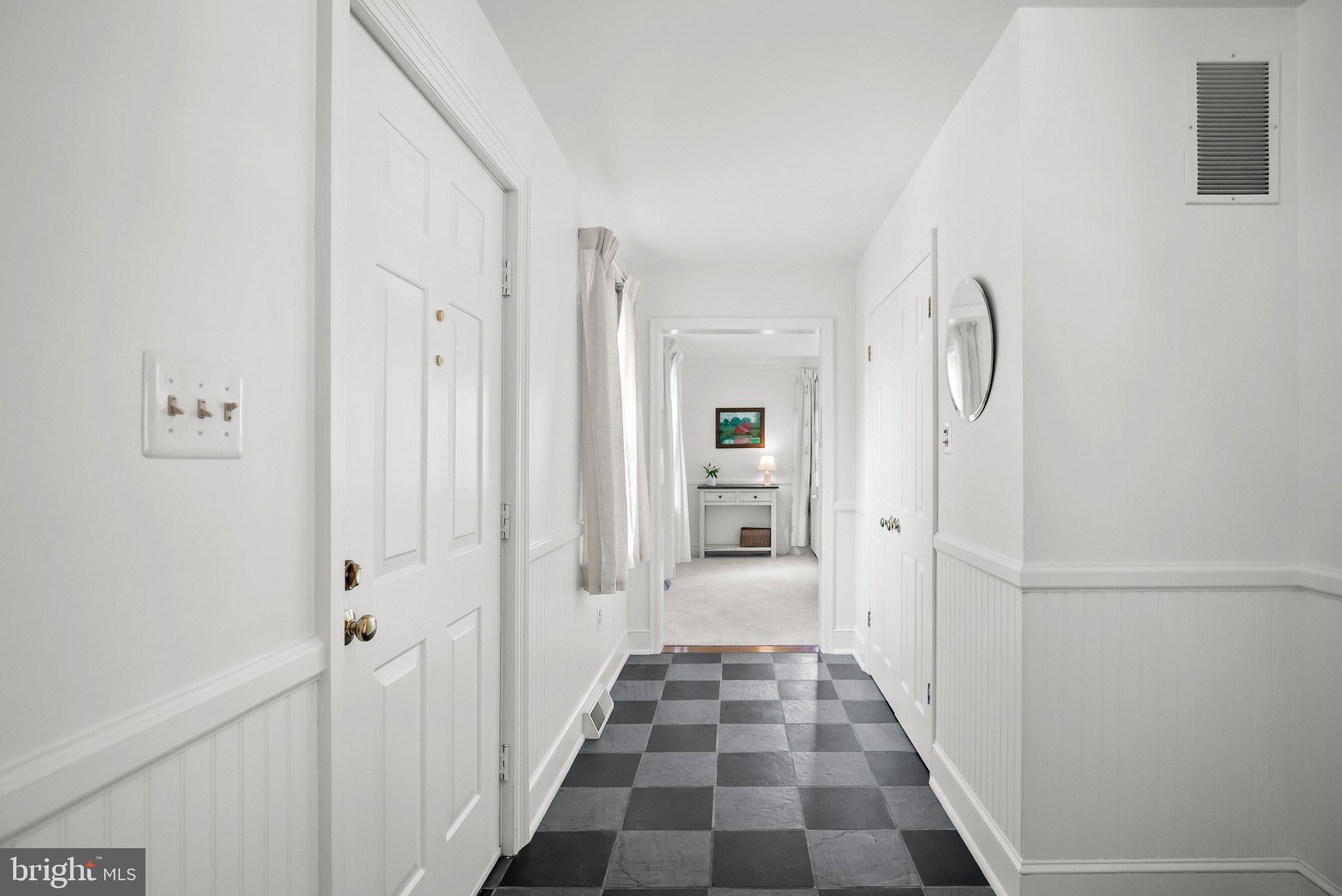 552 Hereford Ln, Mickleton, NJ 08056 photo