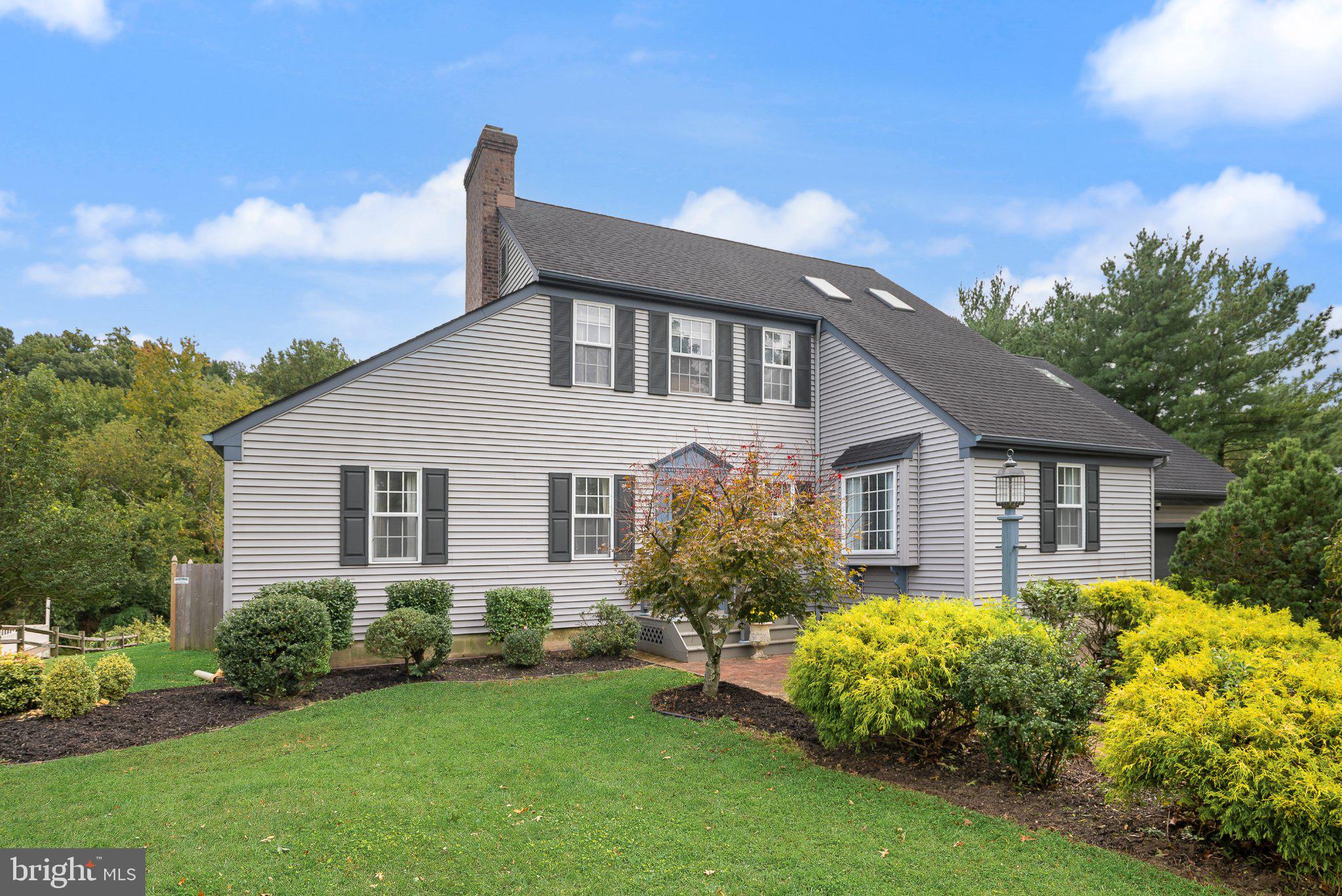 552 Hereford Ln, Mickleton, NJ 08056 photo