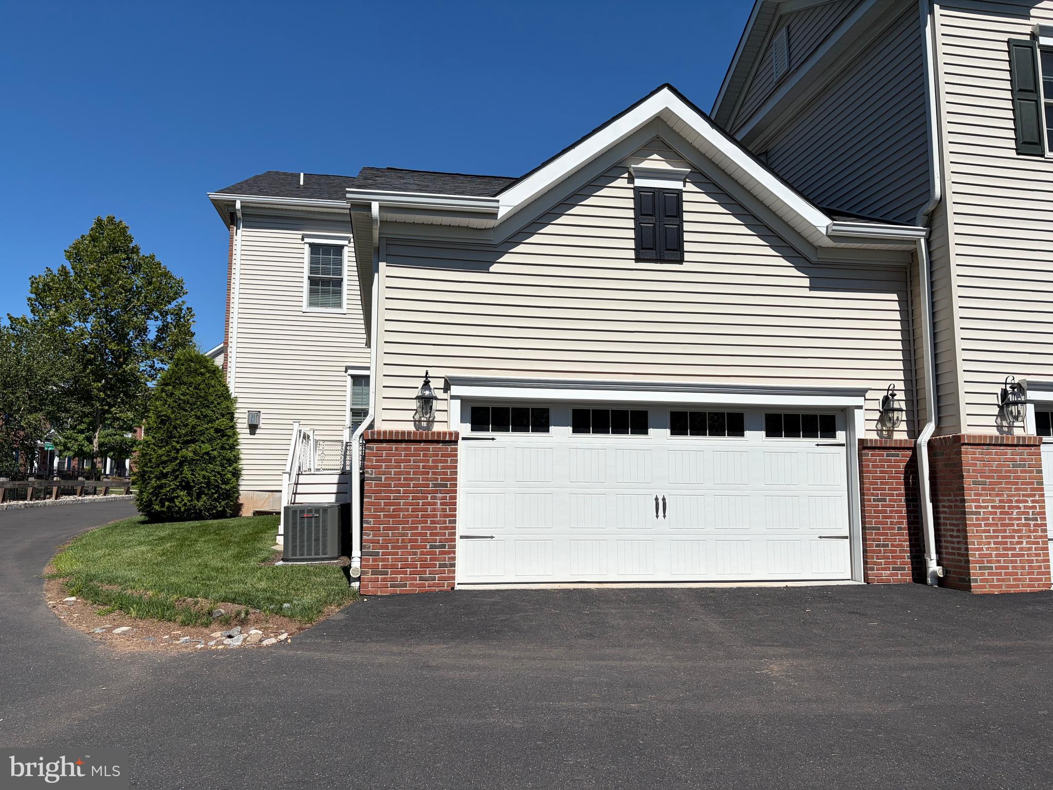39 Creekview Ln, Hadley, PA 19067 photo