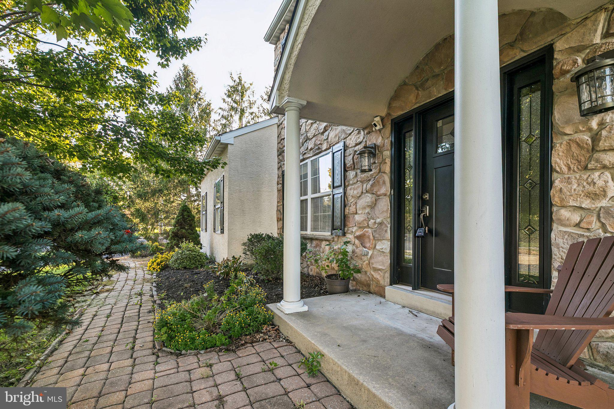 1501 Aspen Dr, Pottstown, PA 19464 photo