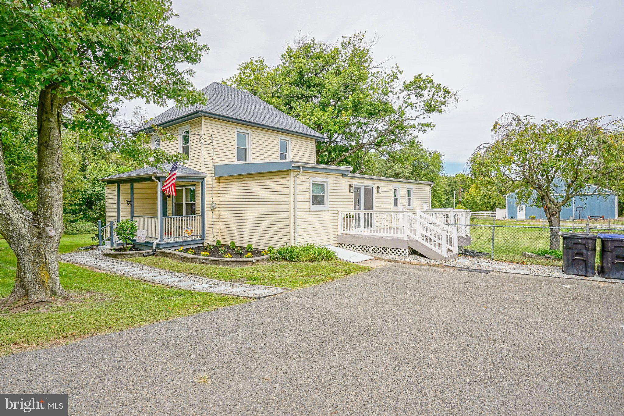 126 Jackson Rd, Berlin, NJ 08009