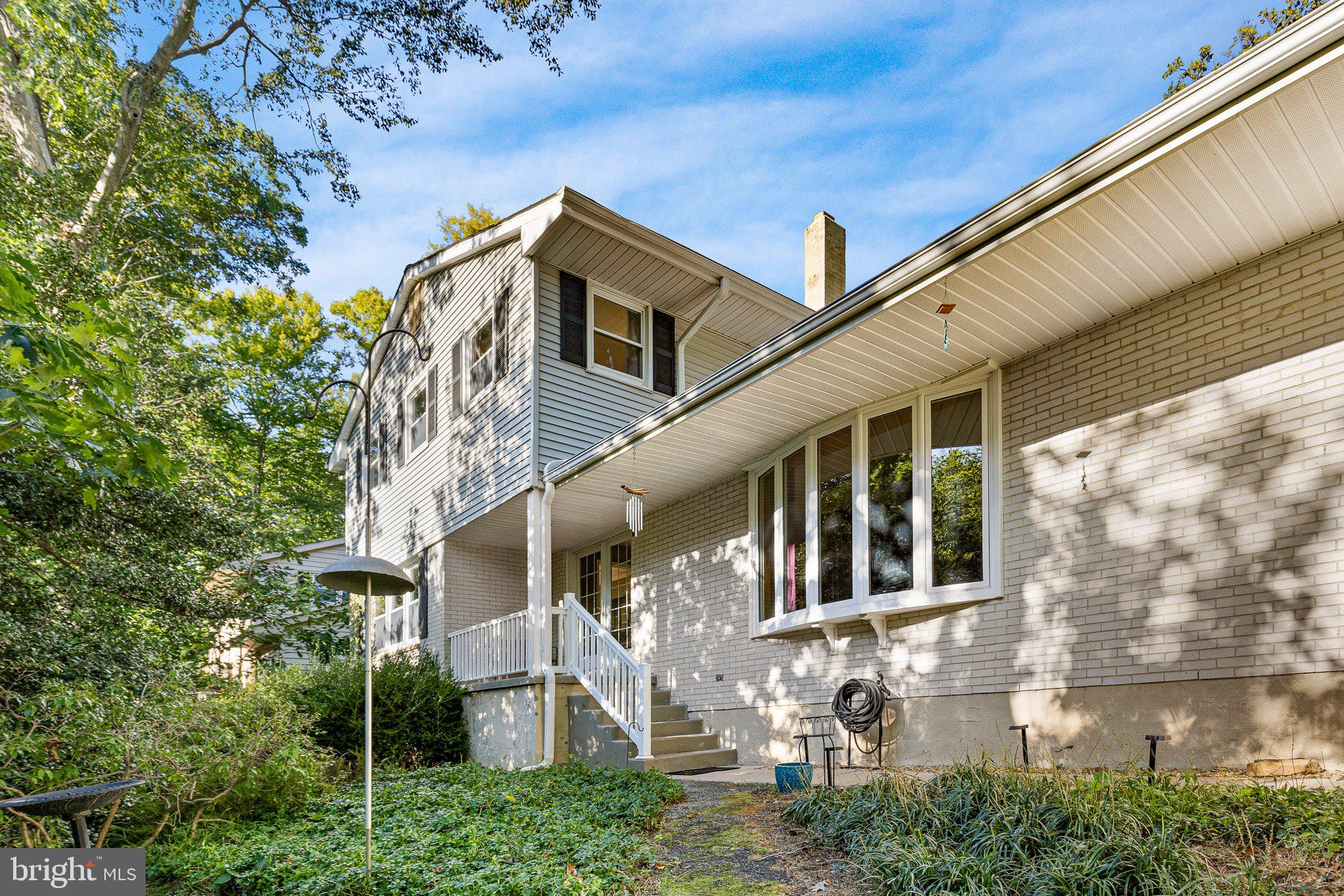 4 N Cliffe Dr, Wilmington, DE 19809 photo