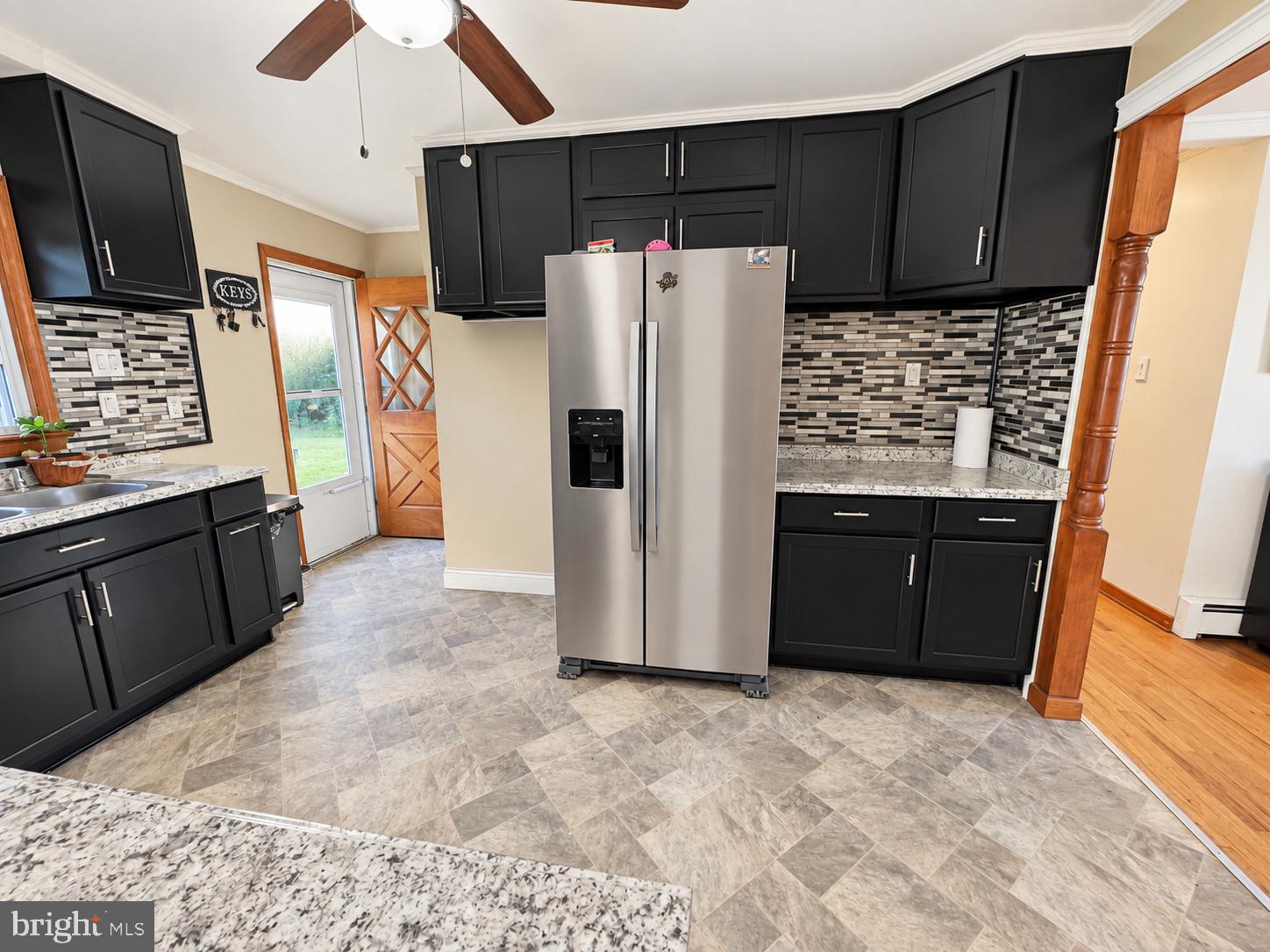 312 Highland Ave, Carneys Point, NJ 08069 photo