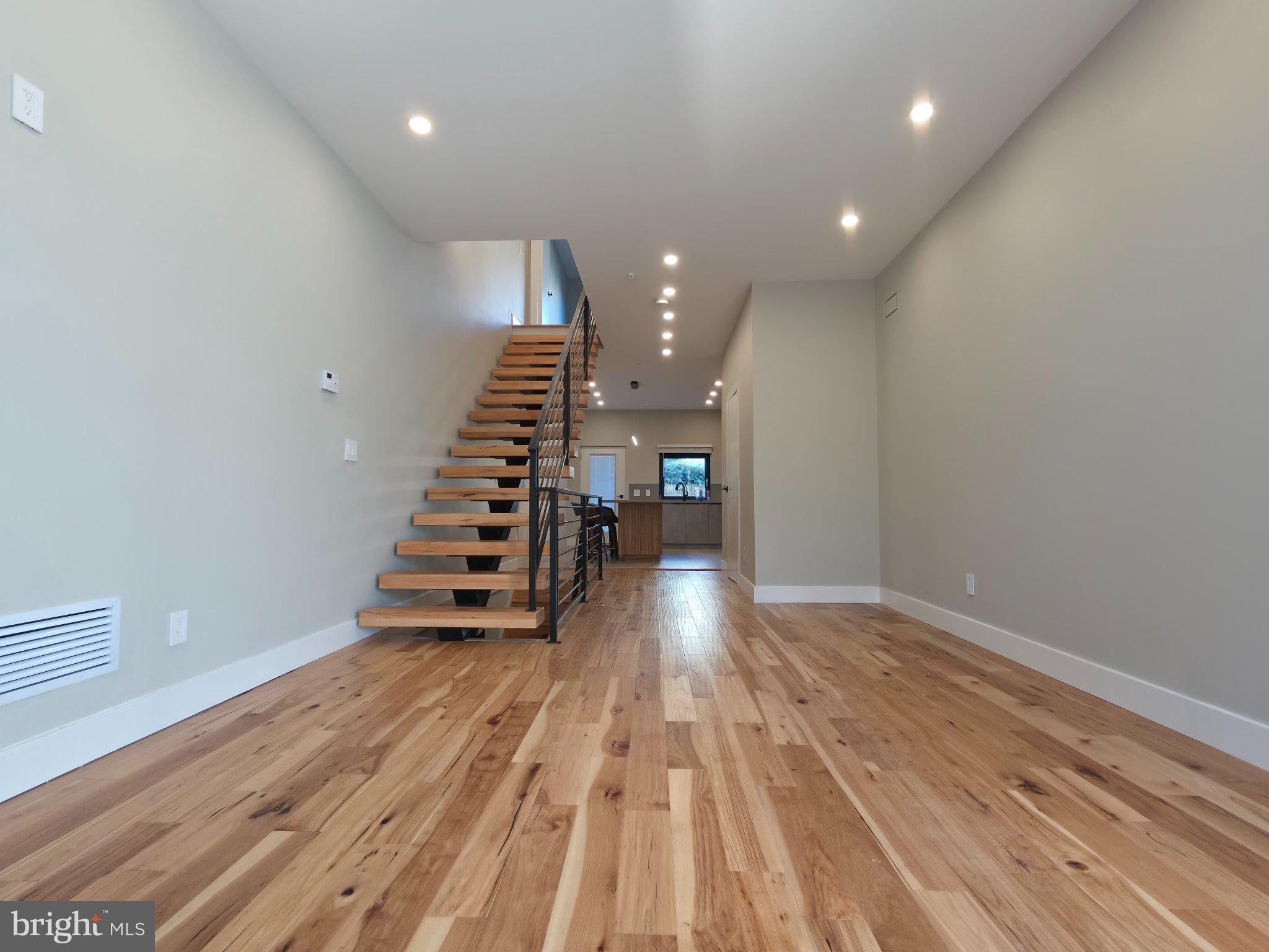 1220 E Fletcher St, Philadelphia, PA 19125 photo