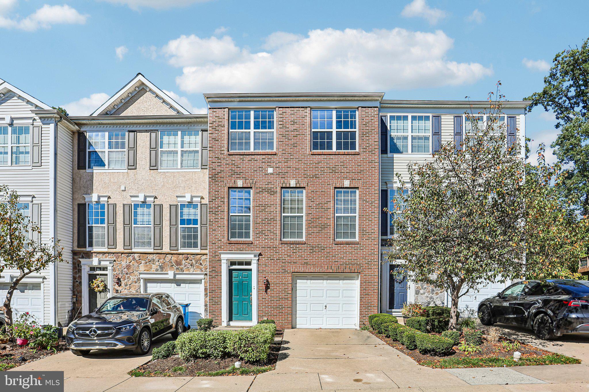 196 Hudson Dr, Phoenixville, PA 19460