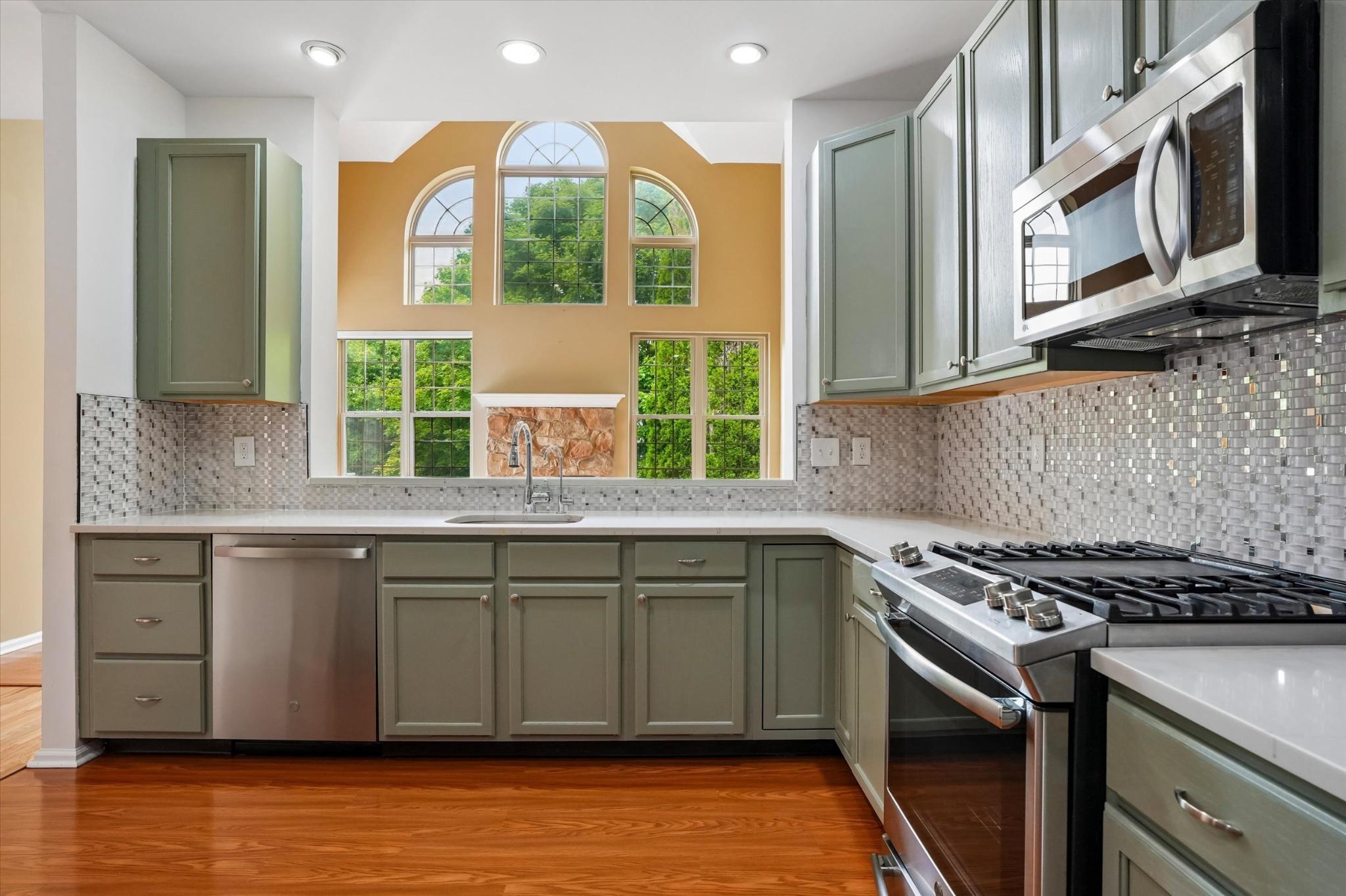 3891 Nanlyn Farm Cir, Doylestown, PA 18902 photo