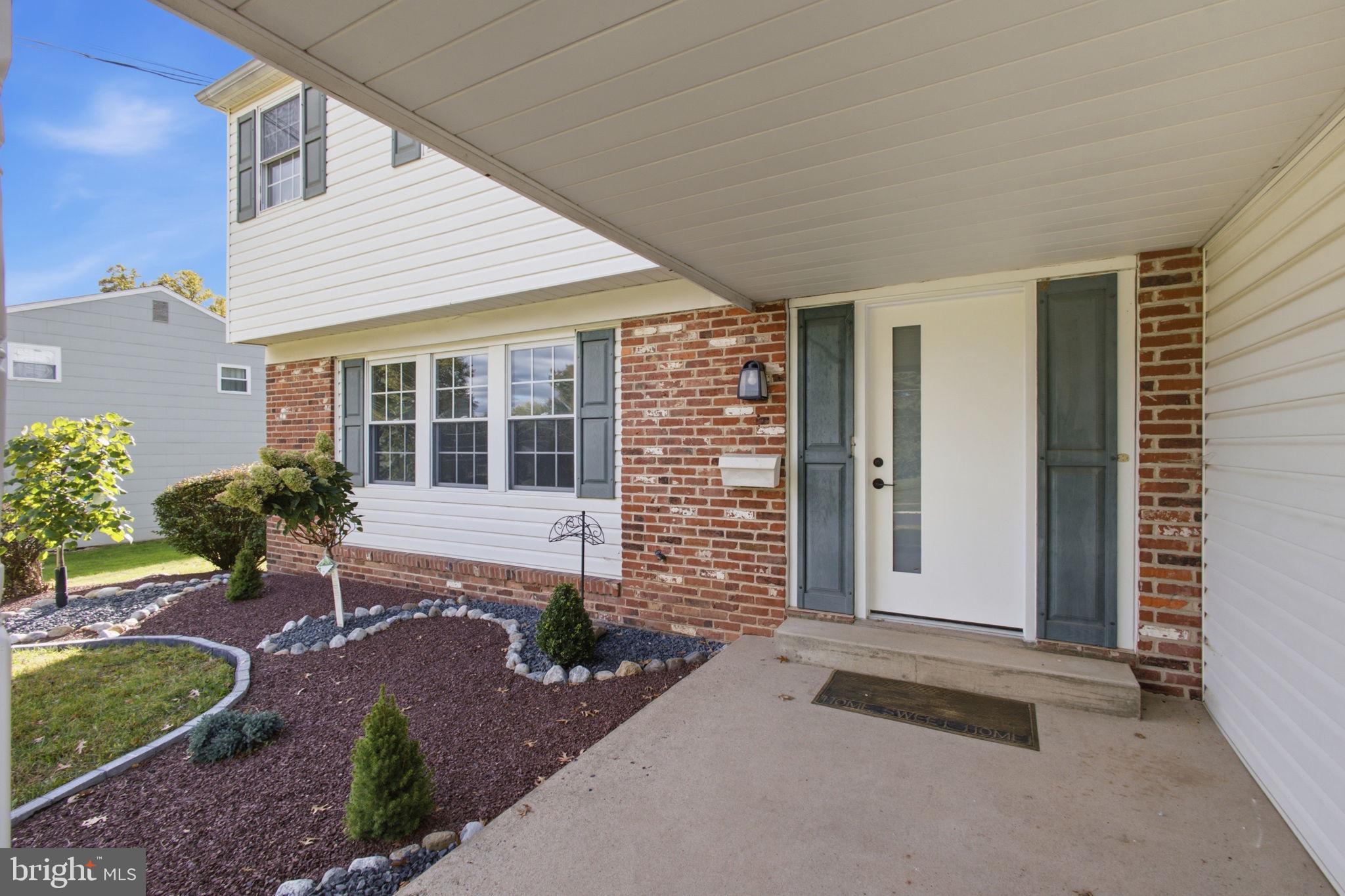 2241 Blackhorse Dr, Warrington, PA 18976 photo