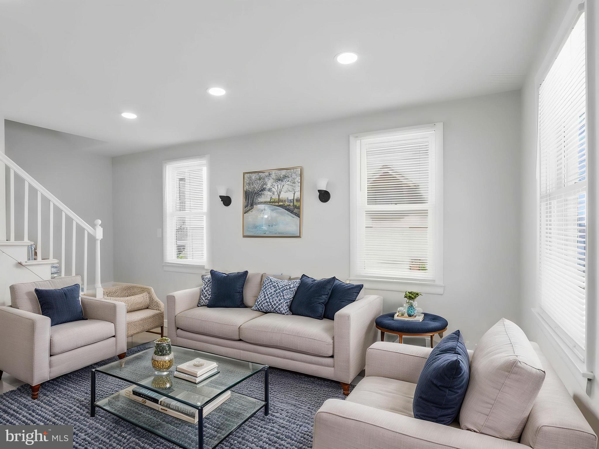 19 W Elm Ave, Baltimore, MD 21206 photo
