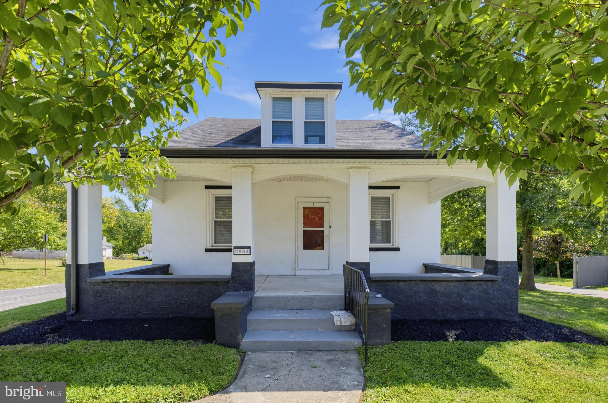 2952 Dekalb Pike, Norristown, PA 19401