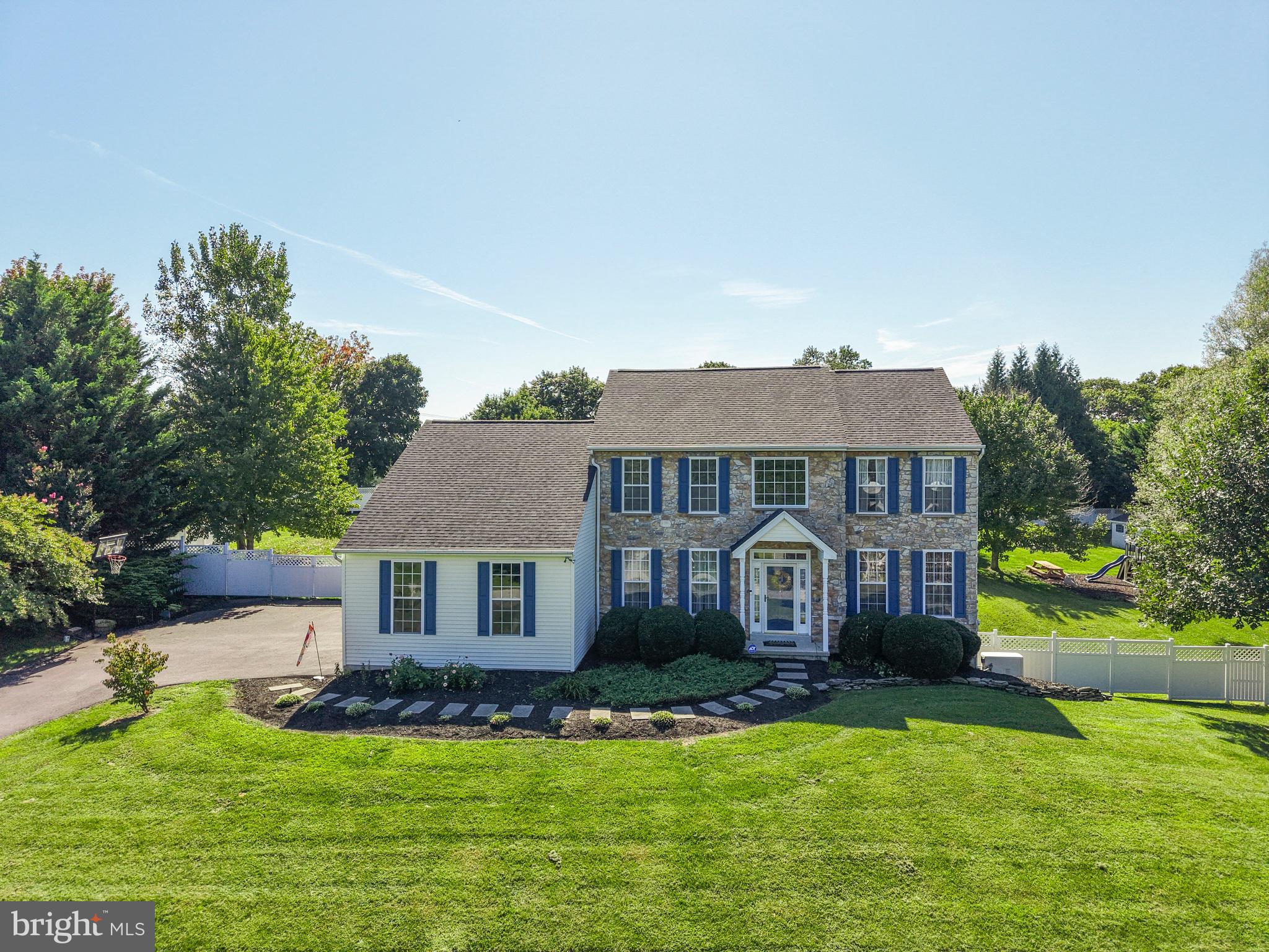 13 Dougherty Dr, Lincoln University, PA 19352