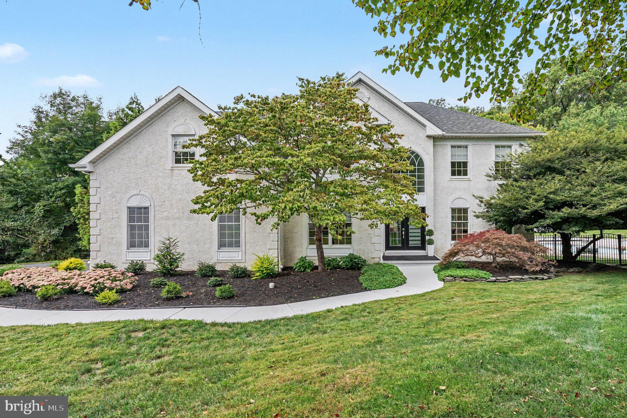 80 Delancy Ct, Phoenixville, PA 19460 photo