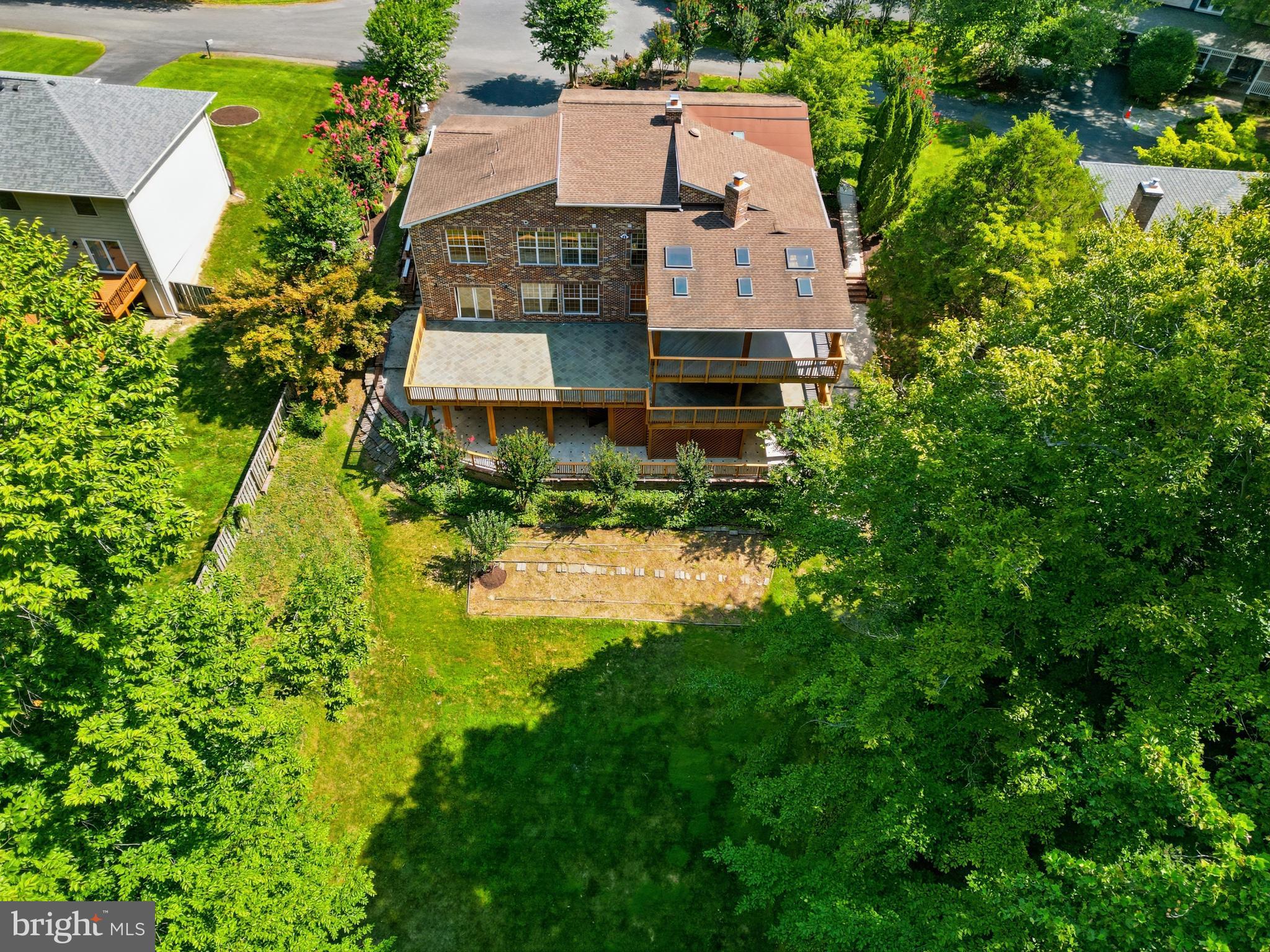 6503 Anna Maria Ct, Mc Lean, VA 22101 photo