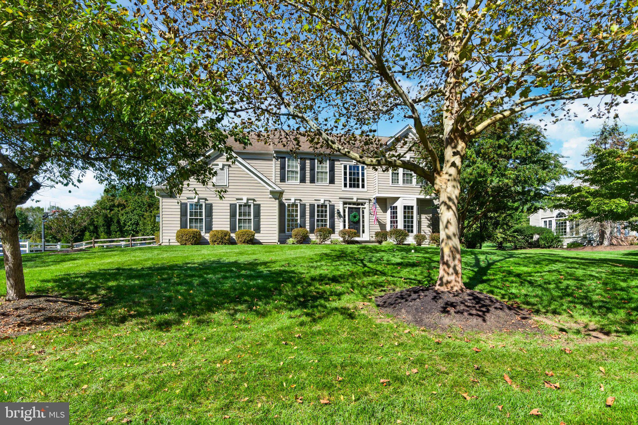 104 Trotters Dr, Phoenixville, PA 19460 photo