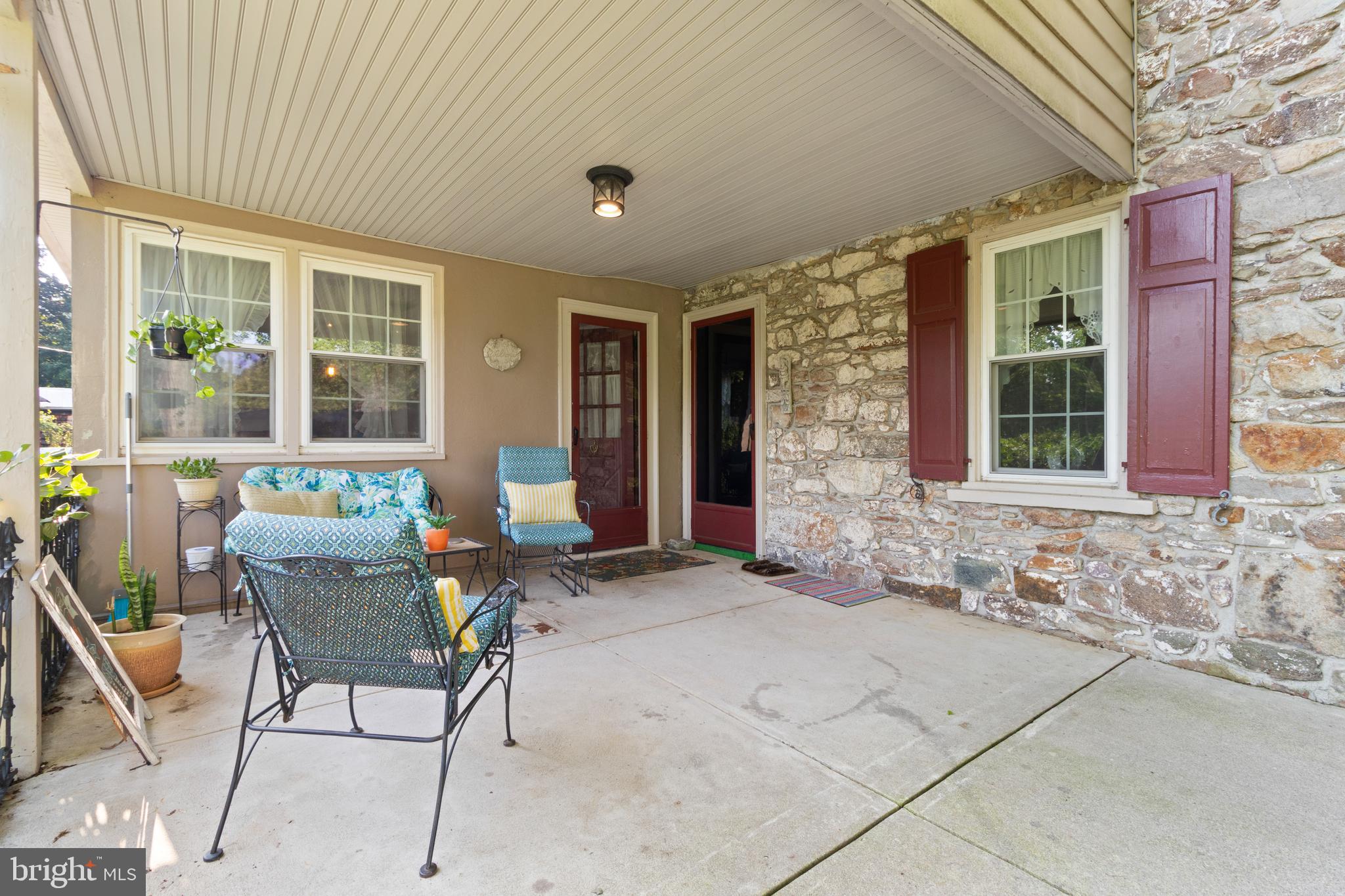 2155 Morgan Hill Rd, Easton, PA 18042 photo