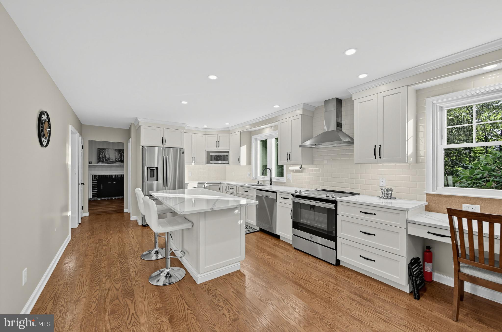 6 Forest Way, Malvern, PA 19355 photo