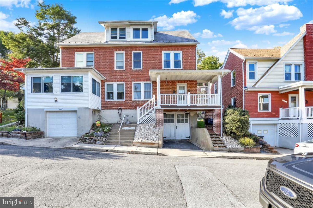 560 Marshall Ave, Reading, PA 19606