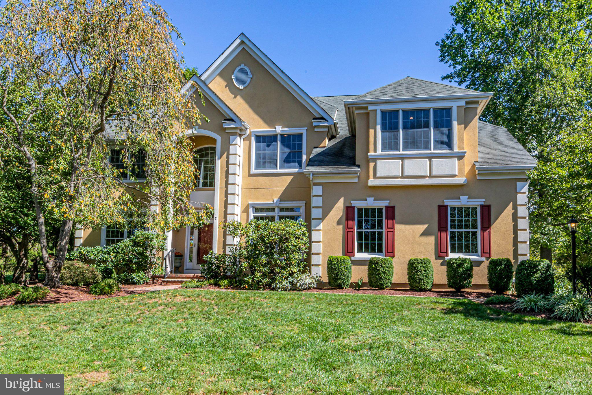 7 Firestone Ct, Skillman, NJ 08558