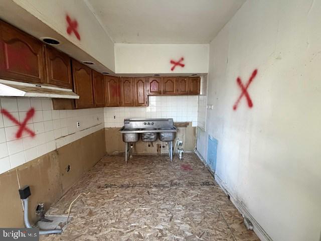 1435 W Rockland St #37, Philadelphia, PA 19141 photo
