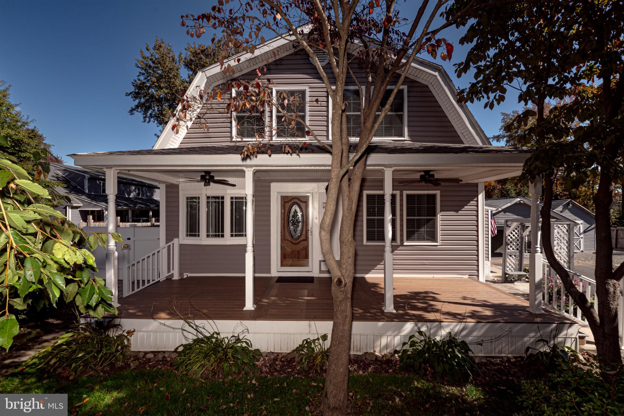 20 Meadow Rd, New Castle, DE 19720