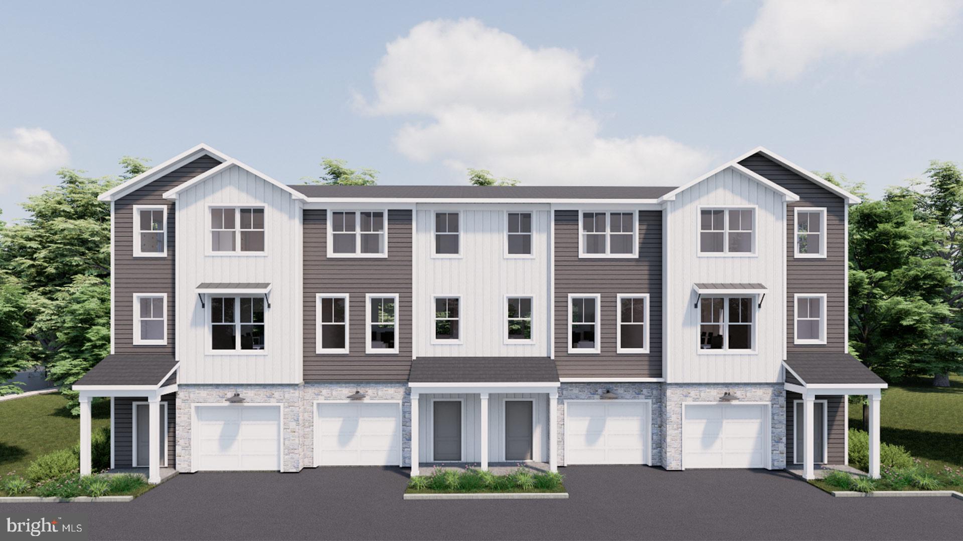 24 Kestrel Dr, Denver, PA 17517