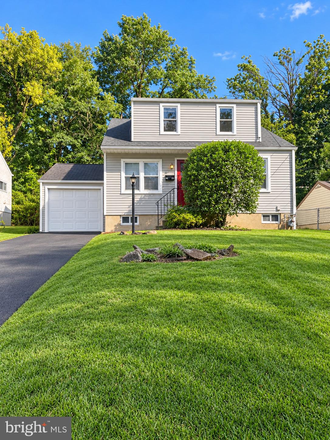 1008 Southampton Ave, Wyndmoor, PA 19038