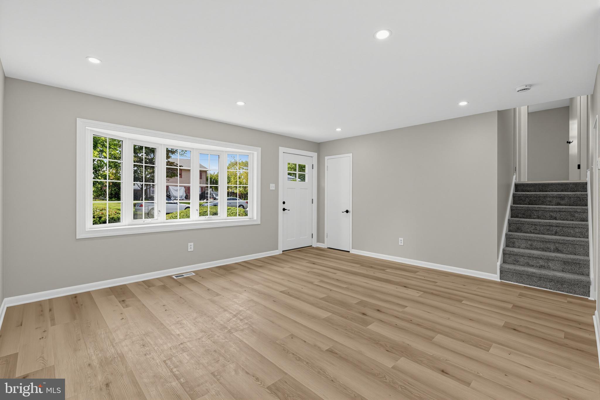934 Longford, Secane, PA 19018 photo