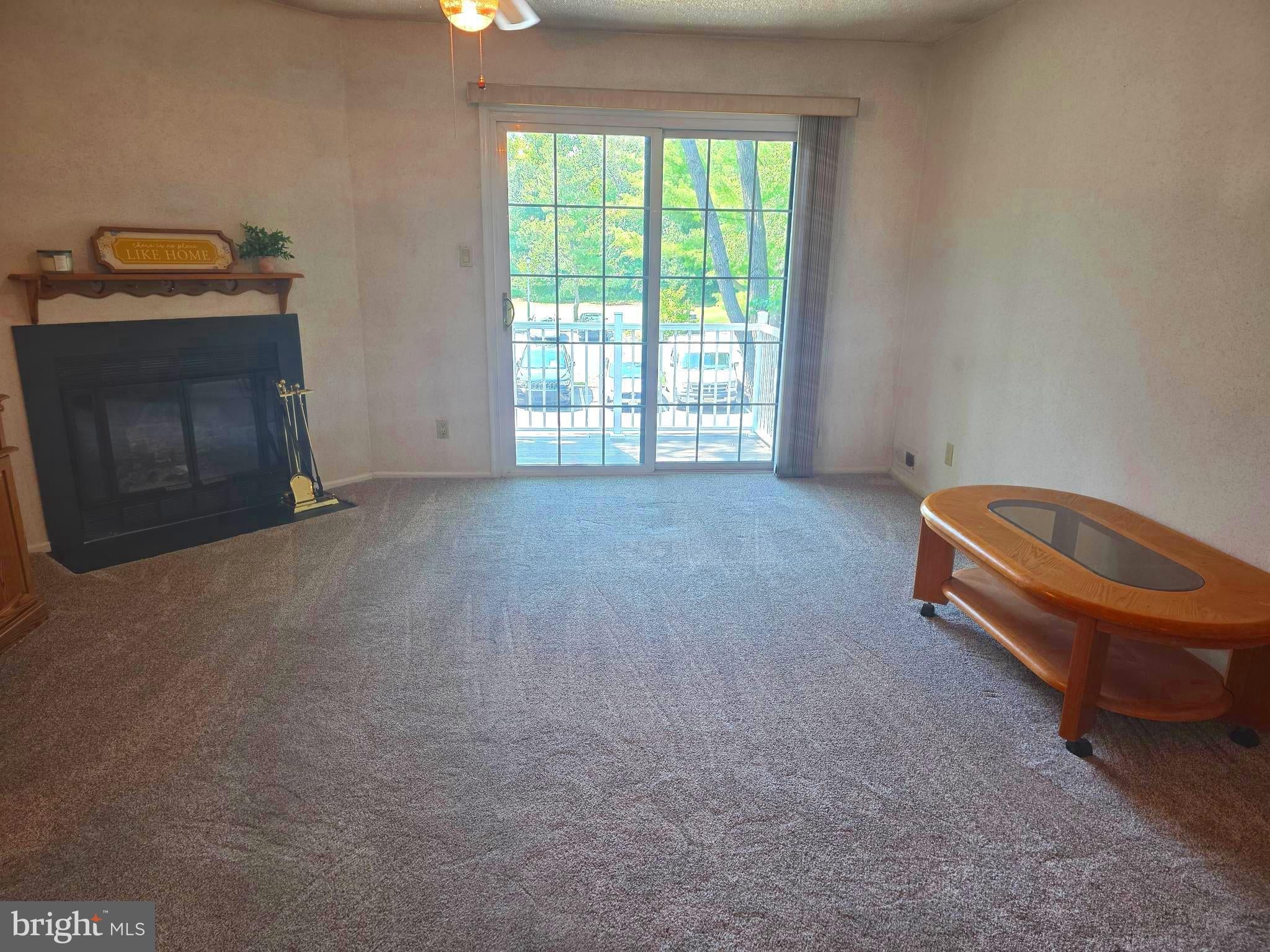 186 B Collin Ct, Mount Laurel, NJ 08054 photo