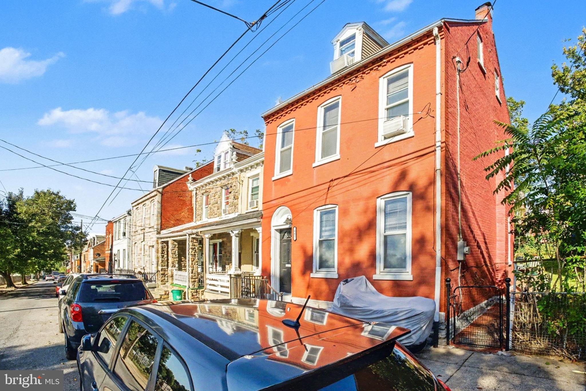 445 Saint Joseph St, Lancaster, PA 17603