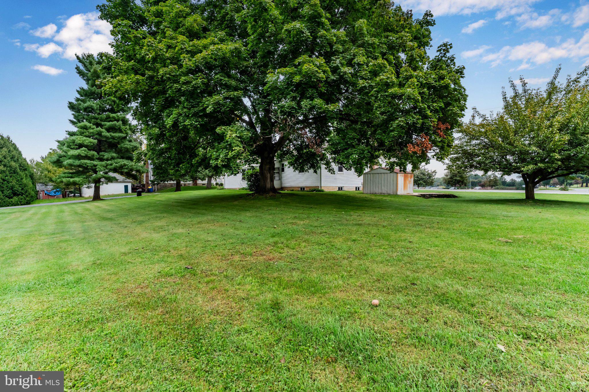 725 Hogestown Rd, Mechanicsburg, PA 17050 photo