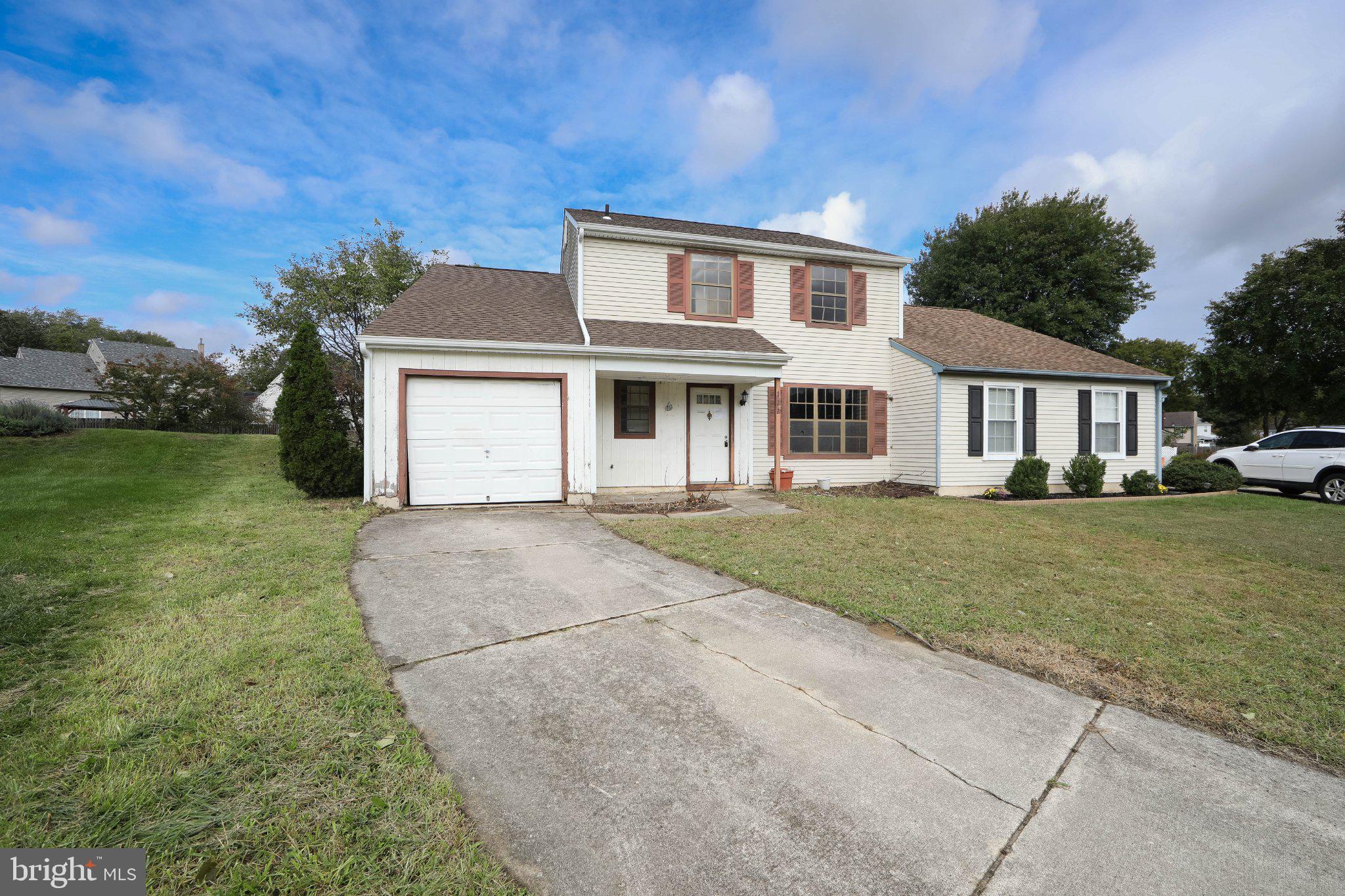 122 Burgundy Ct, Wenonah, NJ 08090 photo