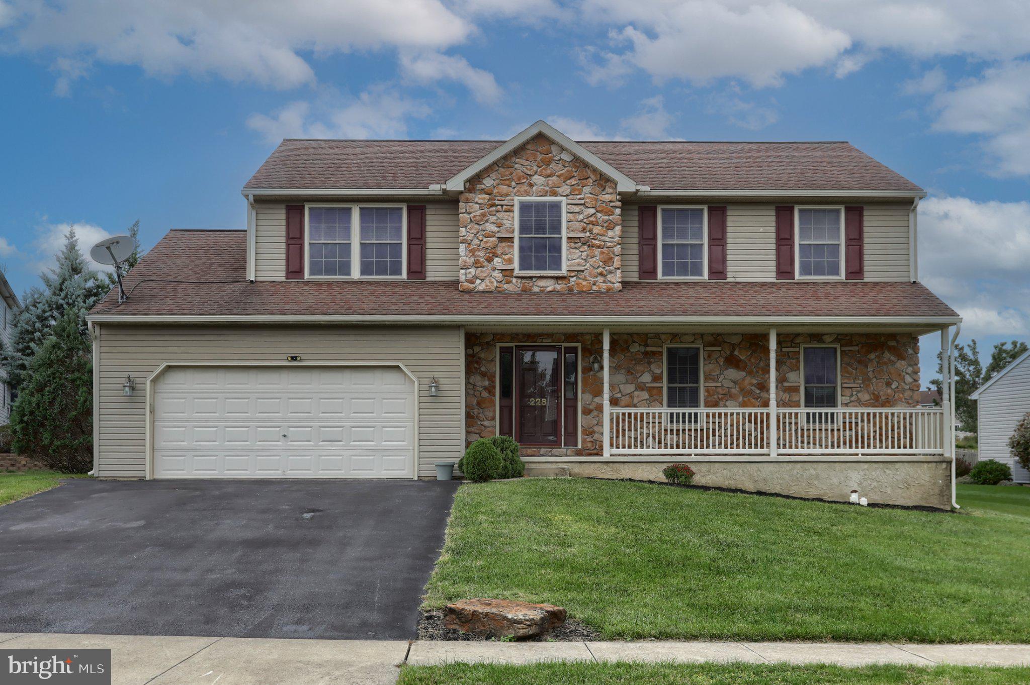 228 Broad St, Jonestown, PA 17038