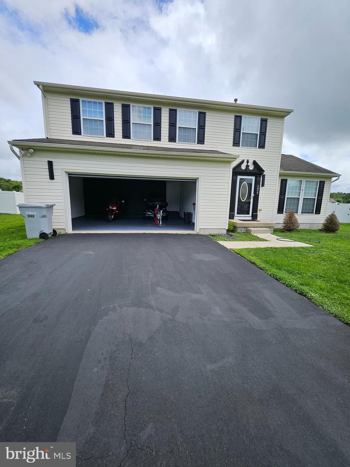 1079 Fawn Dr, Vineland, NJ 08360 photo
