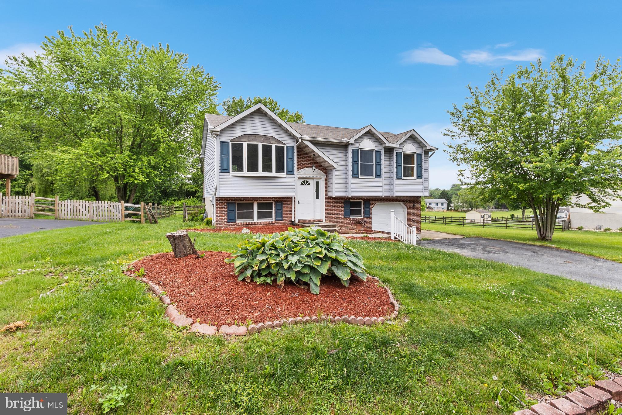 107 Highland Dr, Elkton, MD 21921 photo