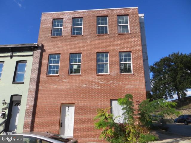 456 Pitman Pl, Baltimore, MD 21202