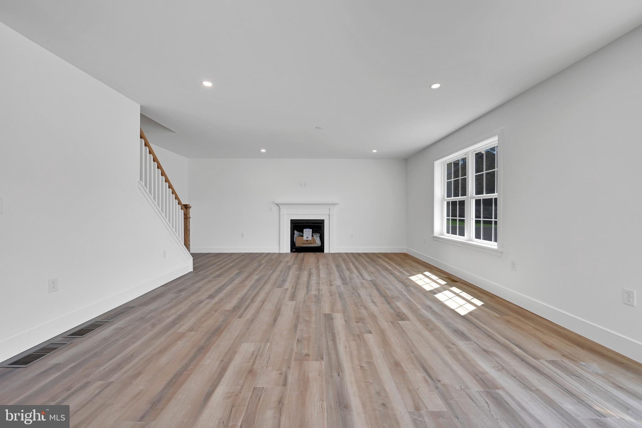 330 W Fritz Ave, Quarryville, PA 17566 photo