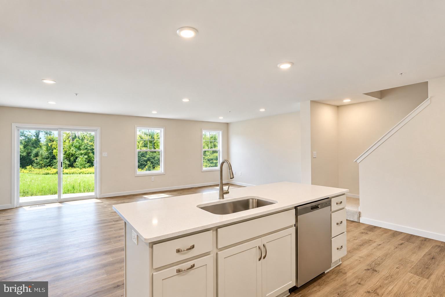 7272 White Oak Blvd, Harrisburg, PA 17112 photo
