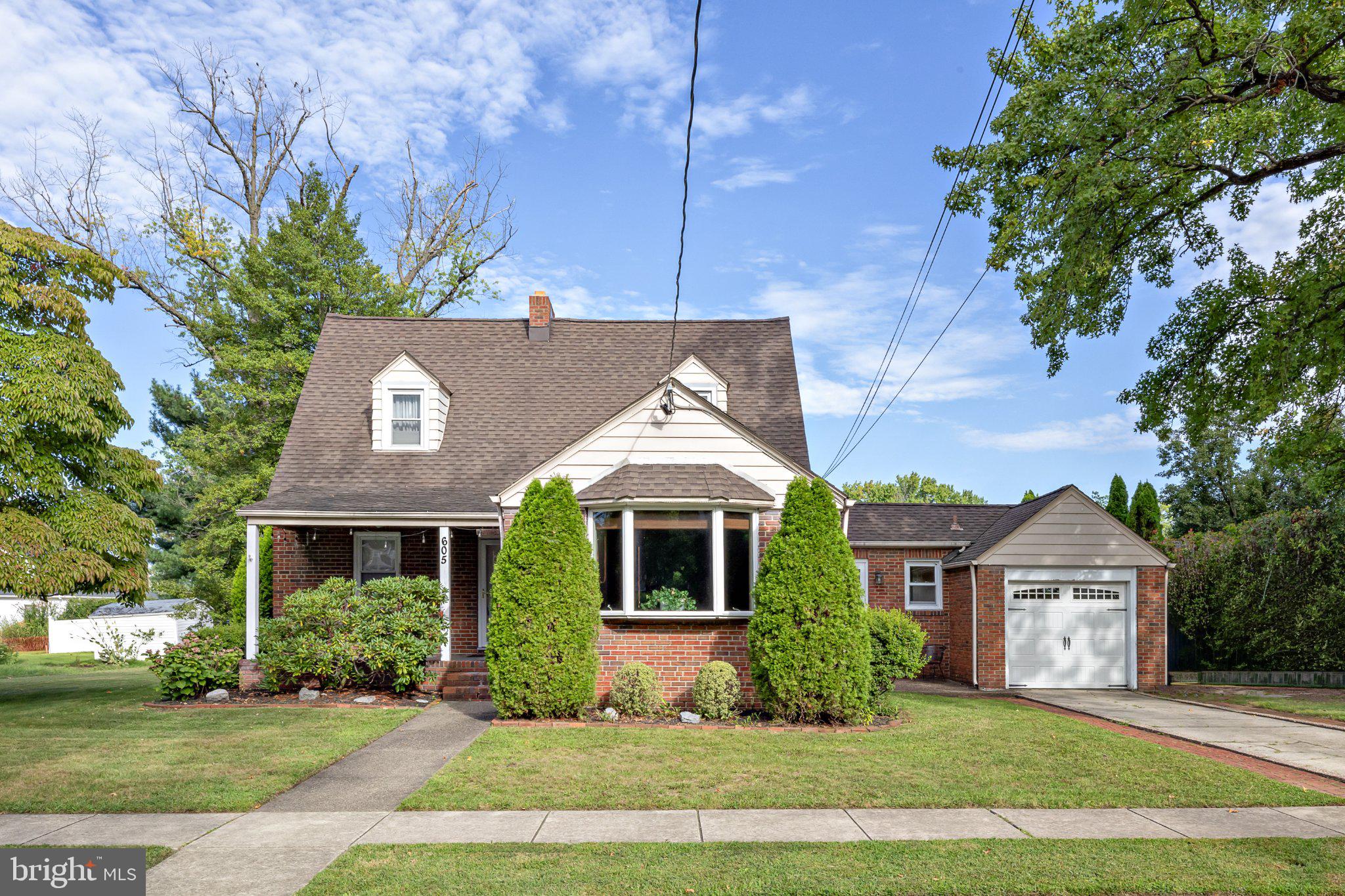 605 Mansion Ave, Audubon, NJ 08106