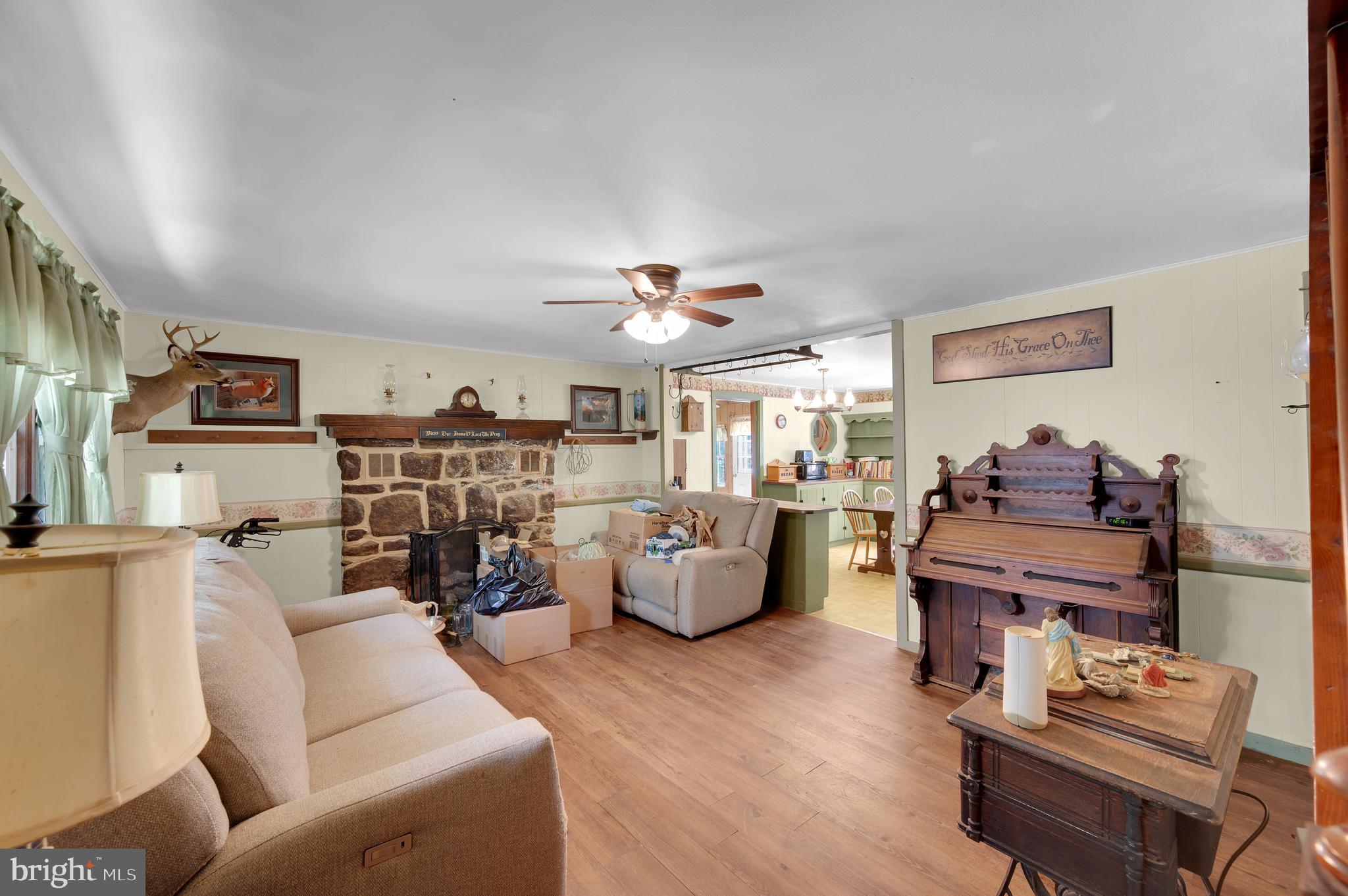 809 W Bay Ave, Barnegat, NJ 08005 photo