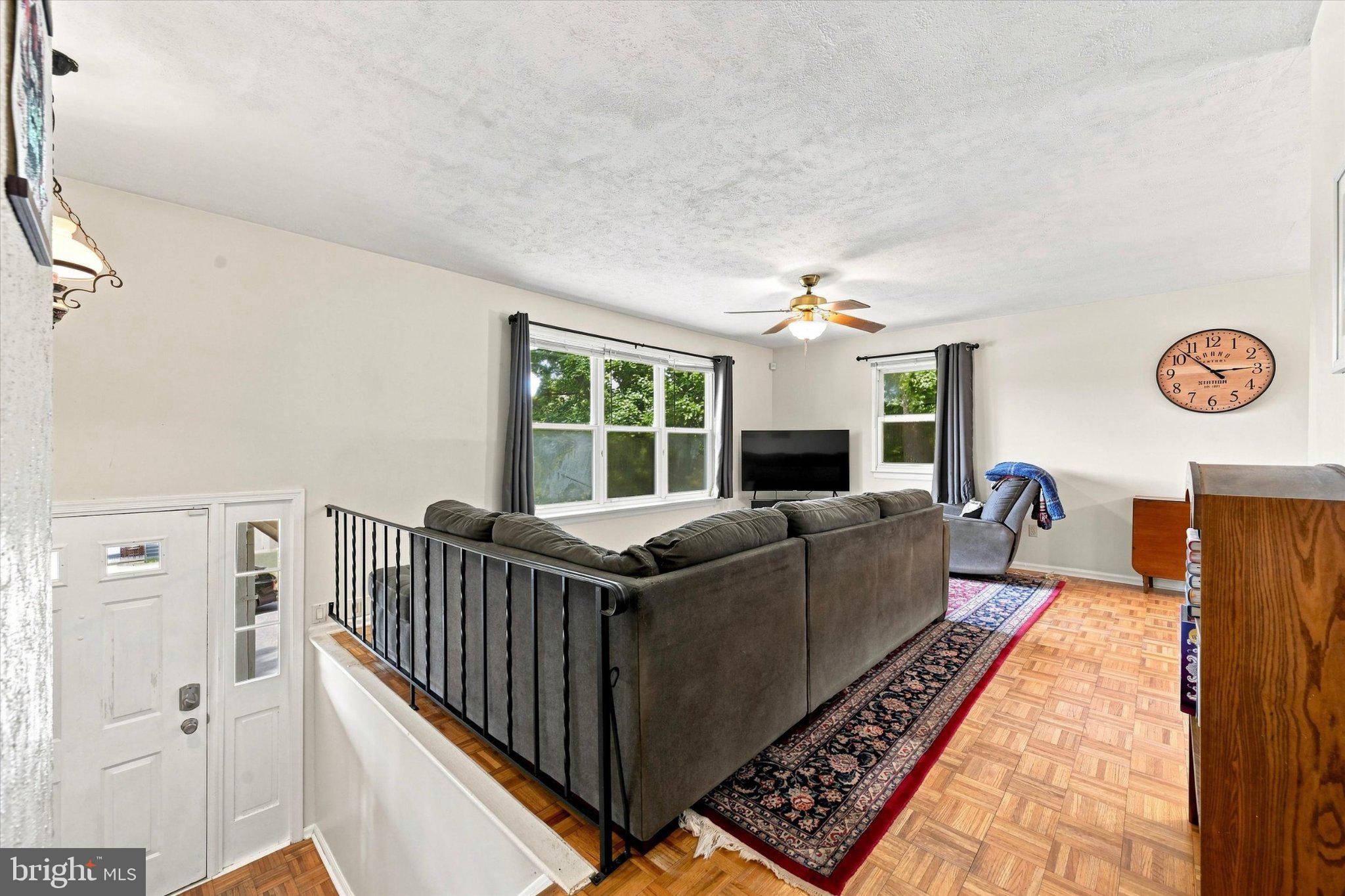 1024 Oak St, Coatesville, PA 19320 photo