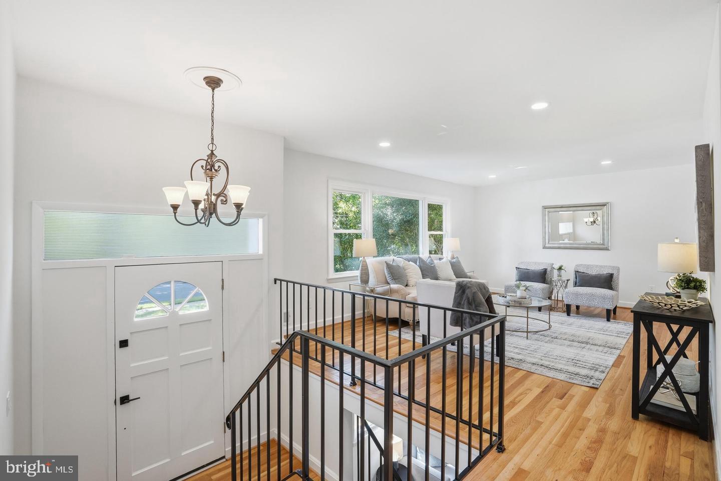 8410 Bound Brook Ln, Alexandria, VA 22309 photo
