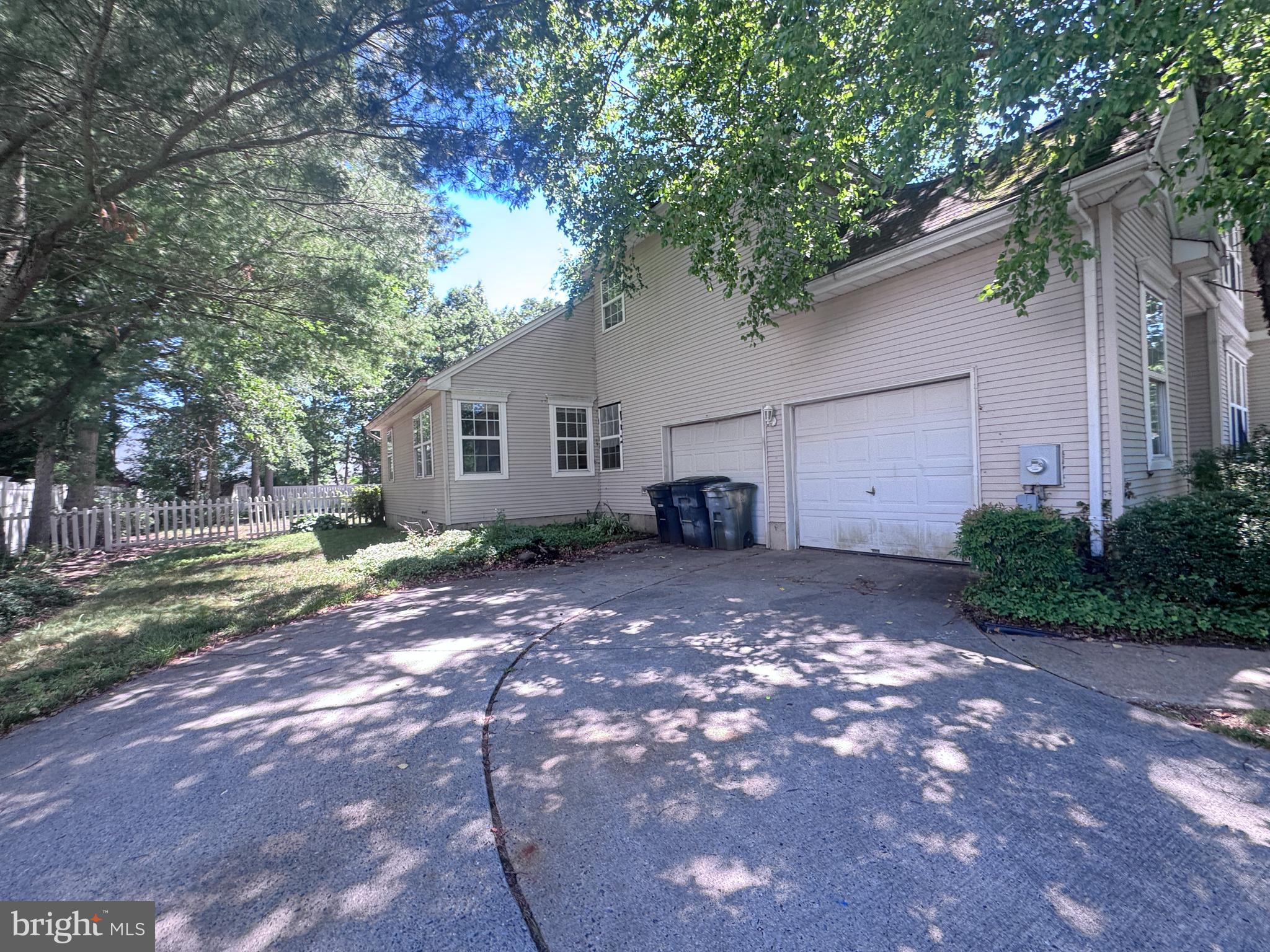 1721 Biden Ln, Williamstown, NJ 08094 photo
