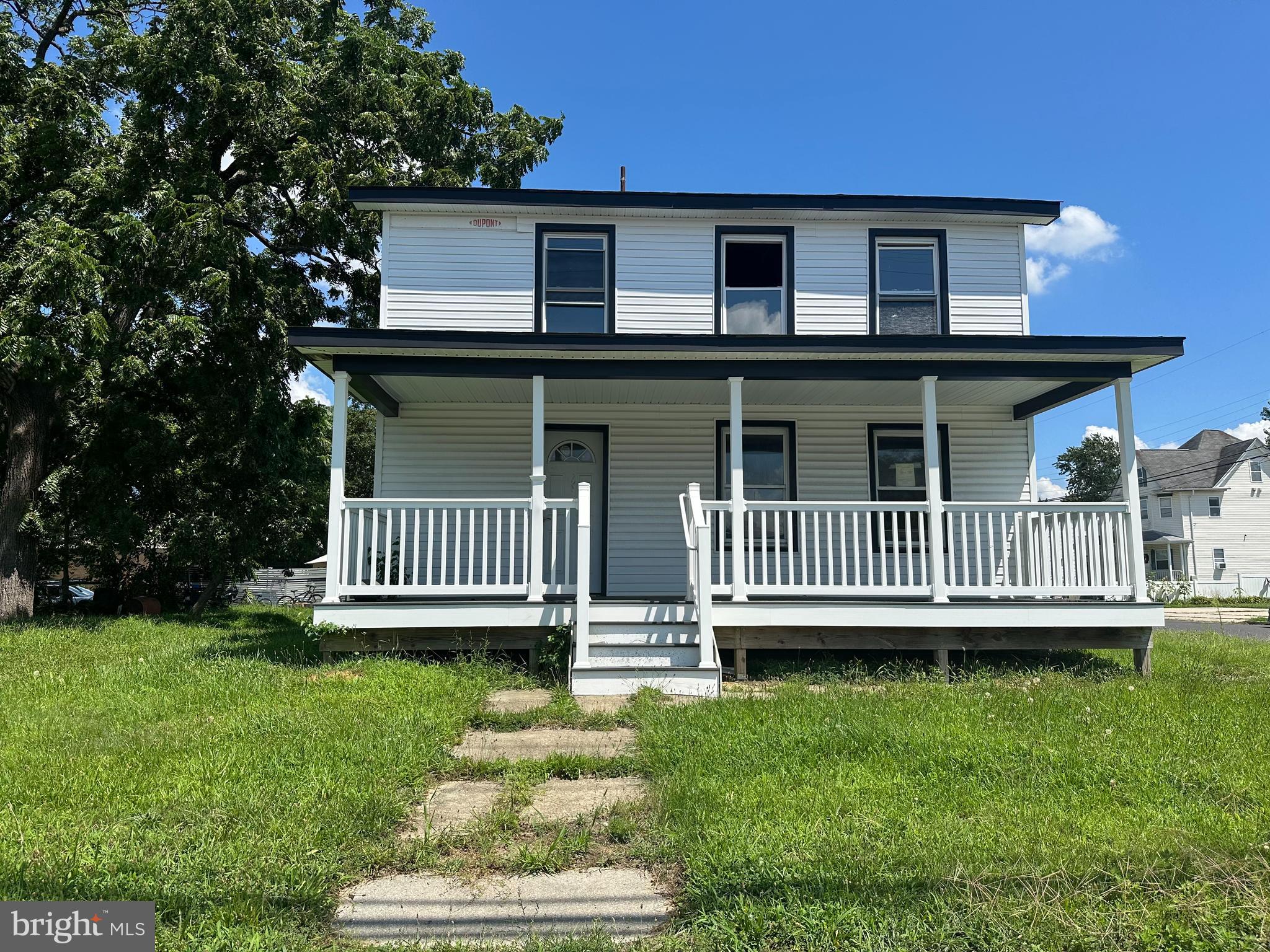 305 Delsea Dr, Clayton, NJ 08312