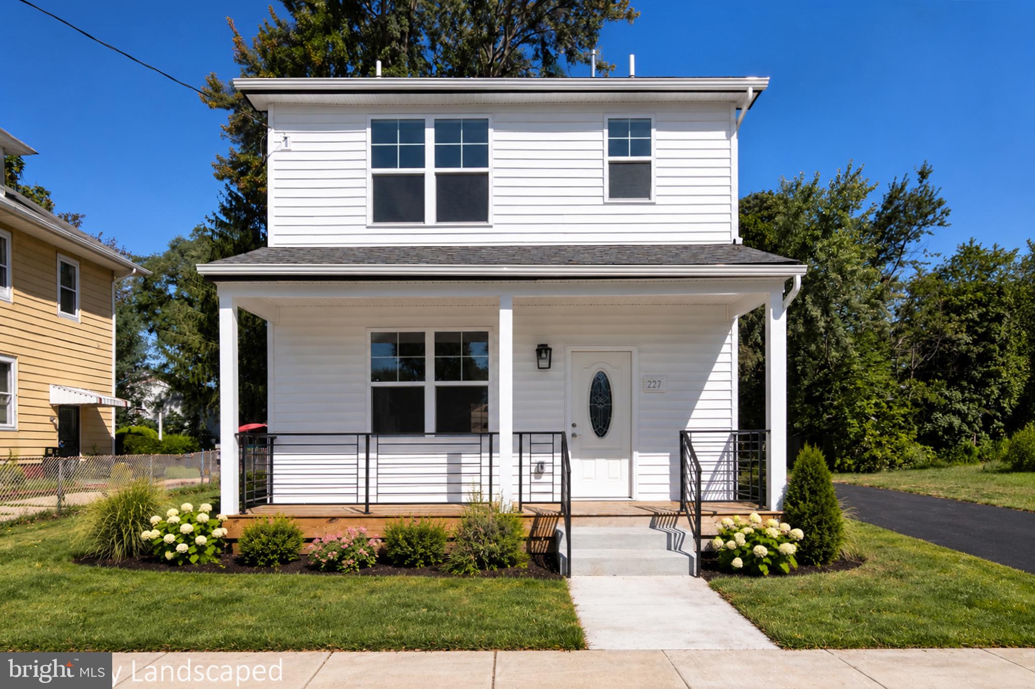 215 Billingsport Rd, Paulsboro, NJ 08066