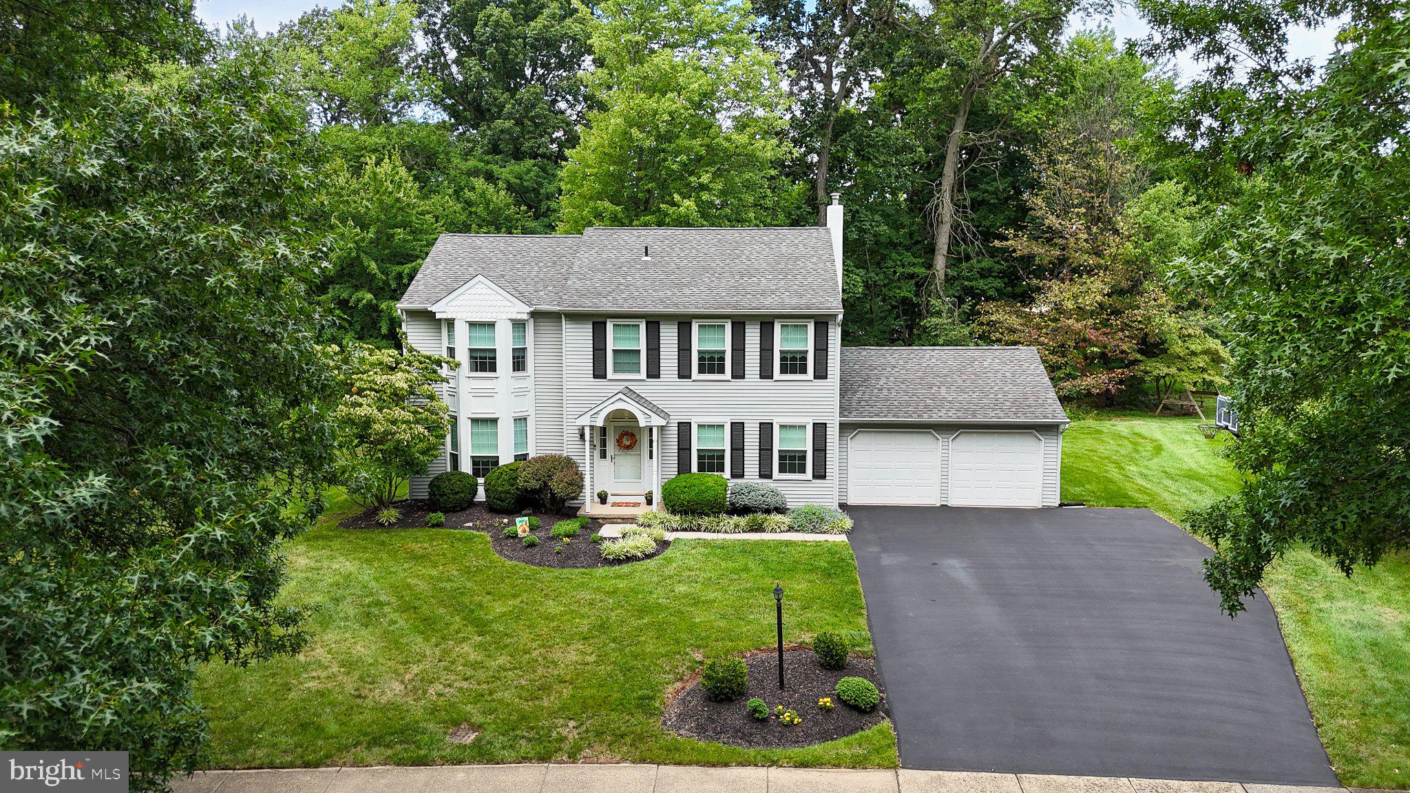 301 Grays Ln, Lansdale, PA 19446 photo