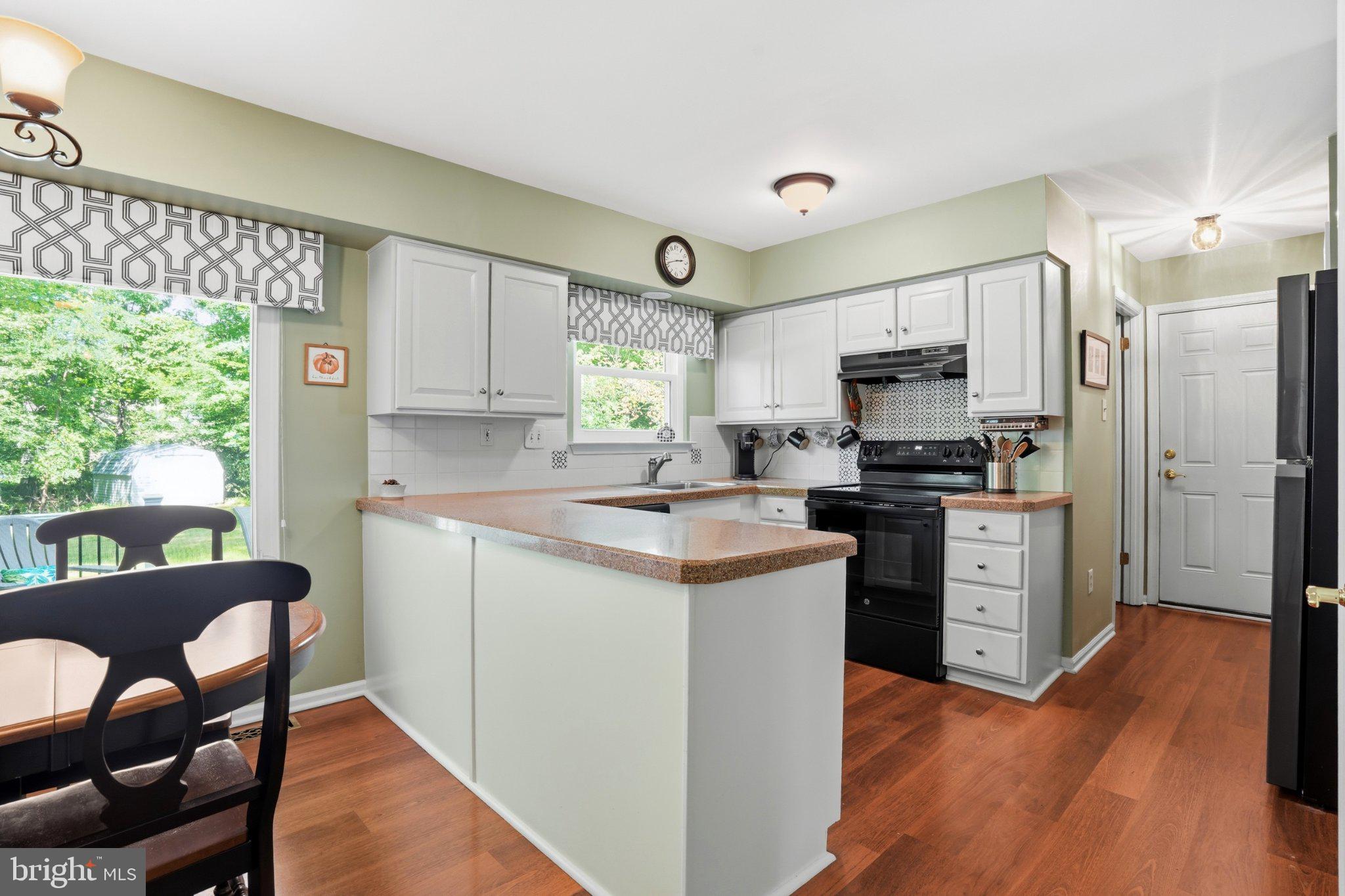 301 Grays Ln, Lansdale, PA 19446 photo